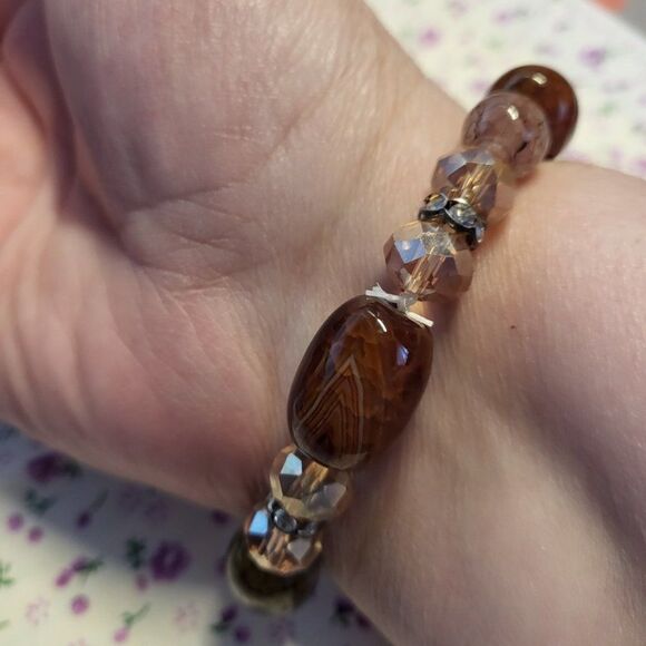 Brown Agate Beaded Stretch Bracelet - Picture 3 of 5